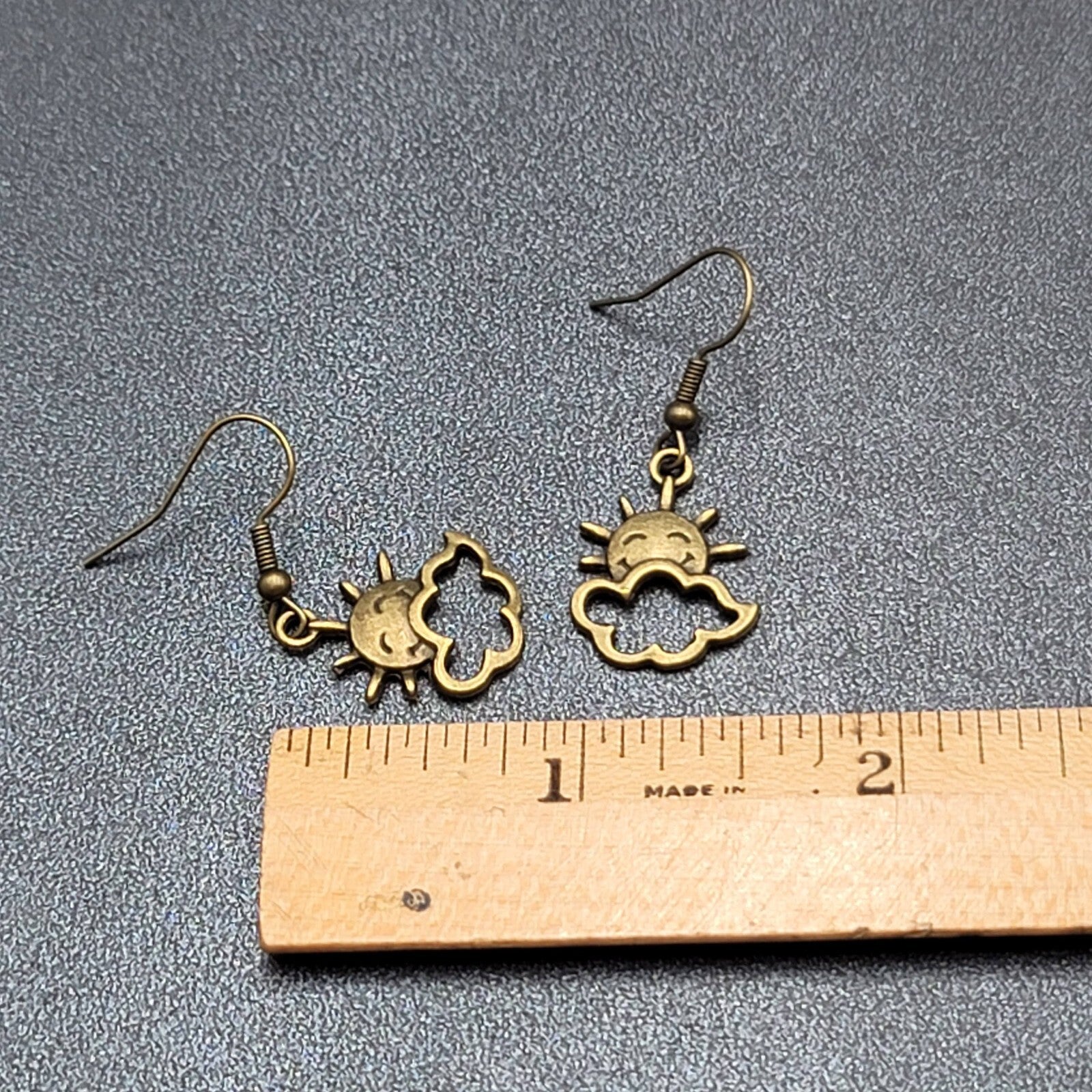 New Happy Sun Clouds Pierced Earrings Bronze tone Dangle 3/4"