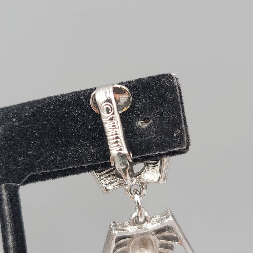 Vintage Sarah Cov Clip on Earrings Zodiac Cancer Silver toen Dangle 1.5"