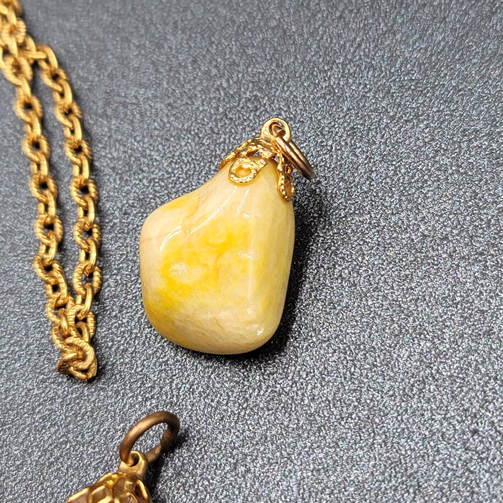 Vintage Agate Stone Gold Tone Chain Polished 3 Pink Brown Yellow Pendants 24"