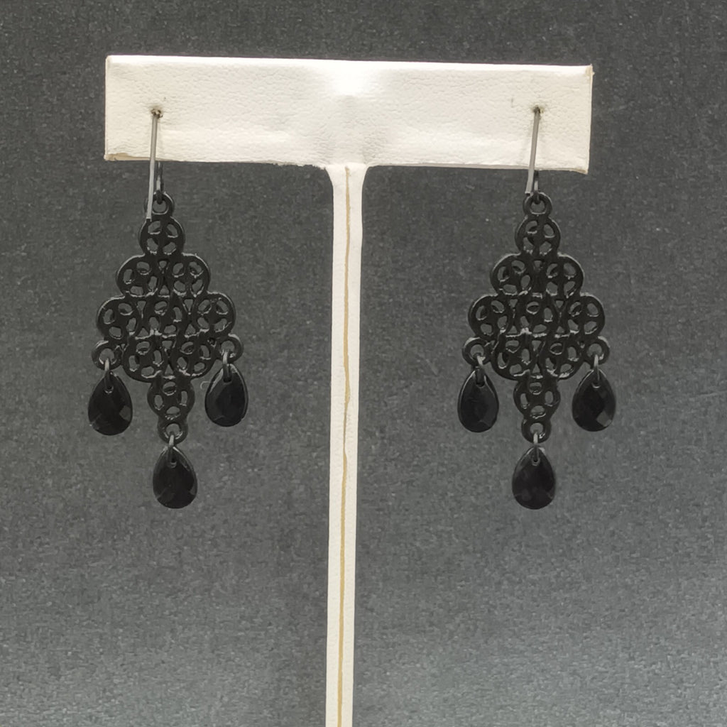 Pierced Earrings Black Metal Faceted Acrylic Chandelier Statement Dangle 1 3/4"