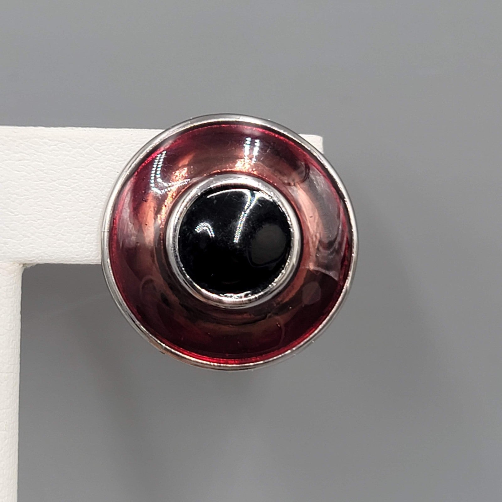 Vintage Round Burgandy Enamel Pierced Earrings Silver tone 1 in