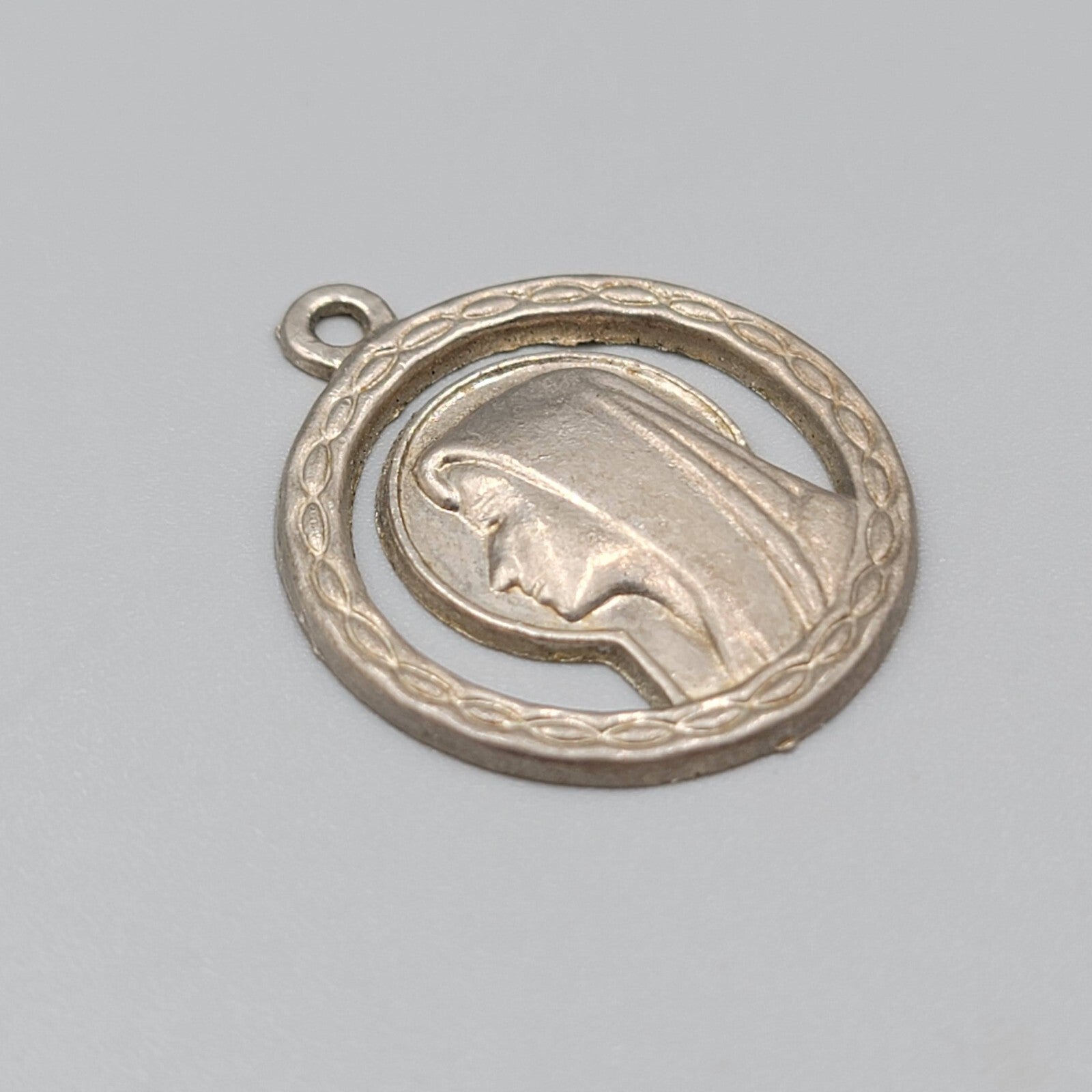 VTG Metal Our Lady Lourdes Blessed Virgin Mary Catholic Pendant Medal Silvertone