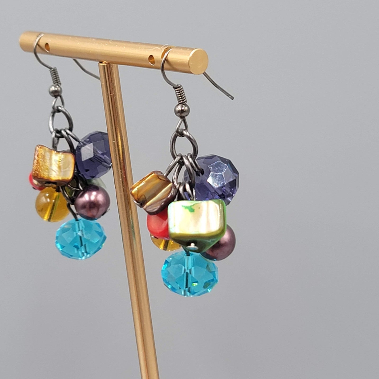 Multicolor Shell and Glass Bead Pierced Earrings Dangle 1.5 in