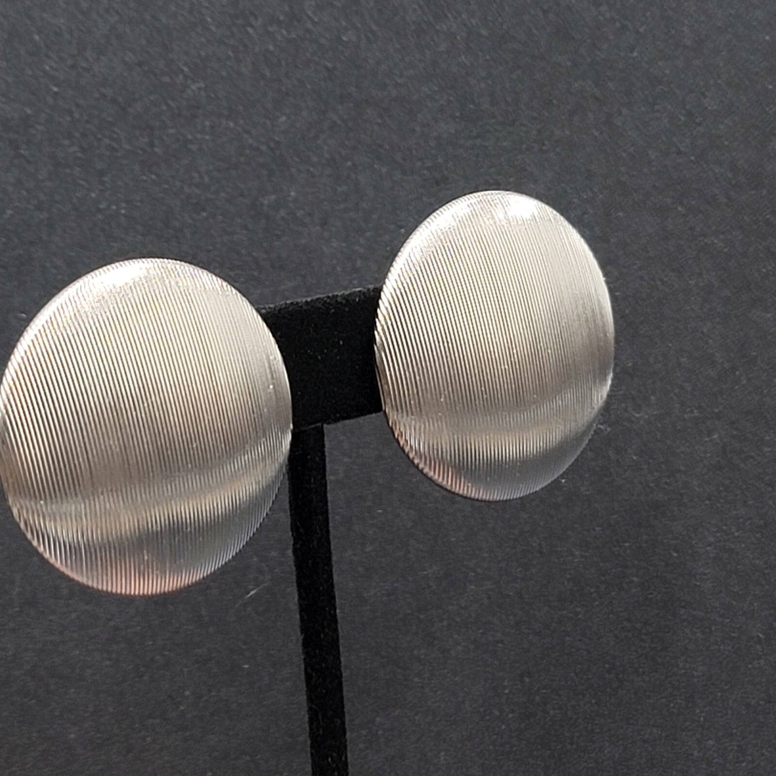 Vintage Lisner Clip on Earrings Large Grooved Disc 1.25"