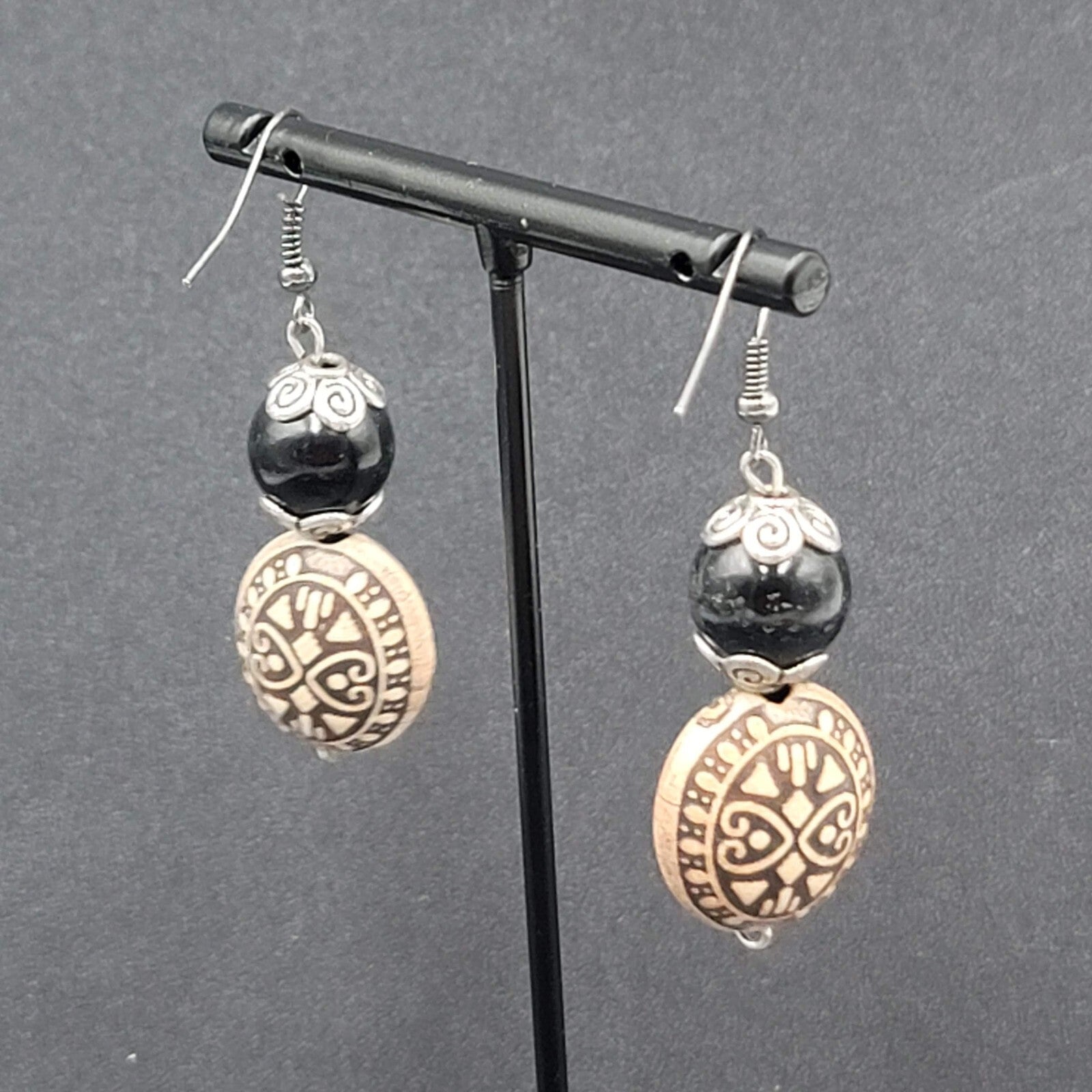 Pierced Earrings Silver tone Black Ornate Beaded Dangle 1.5"