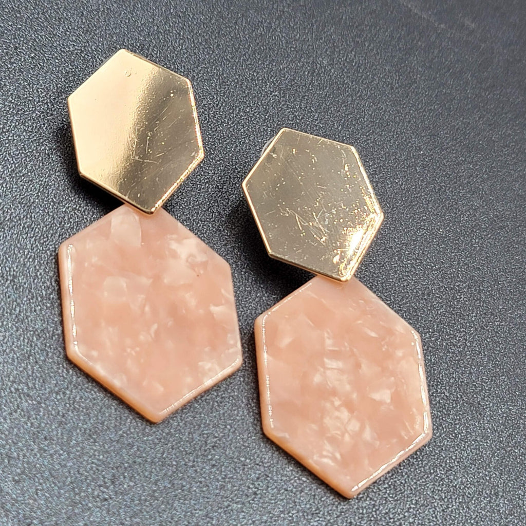 Pierced Earrings Gold tone Pink Resin Geometric Dangle 2.5"