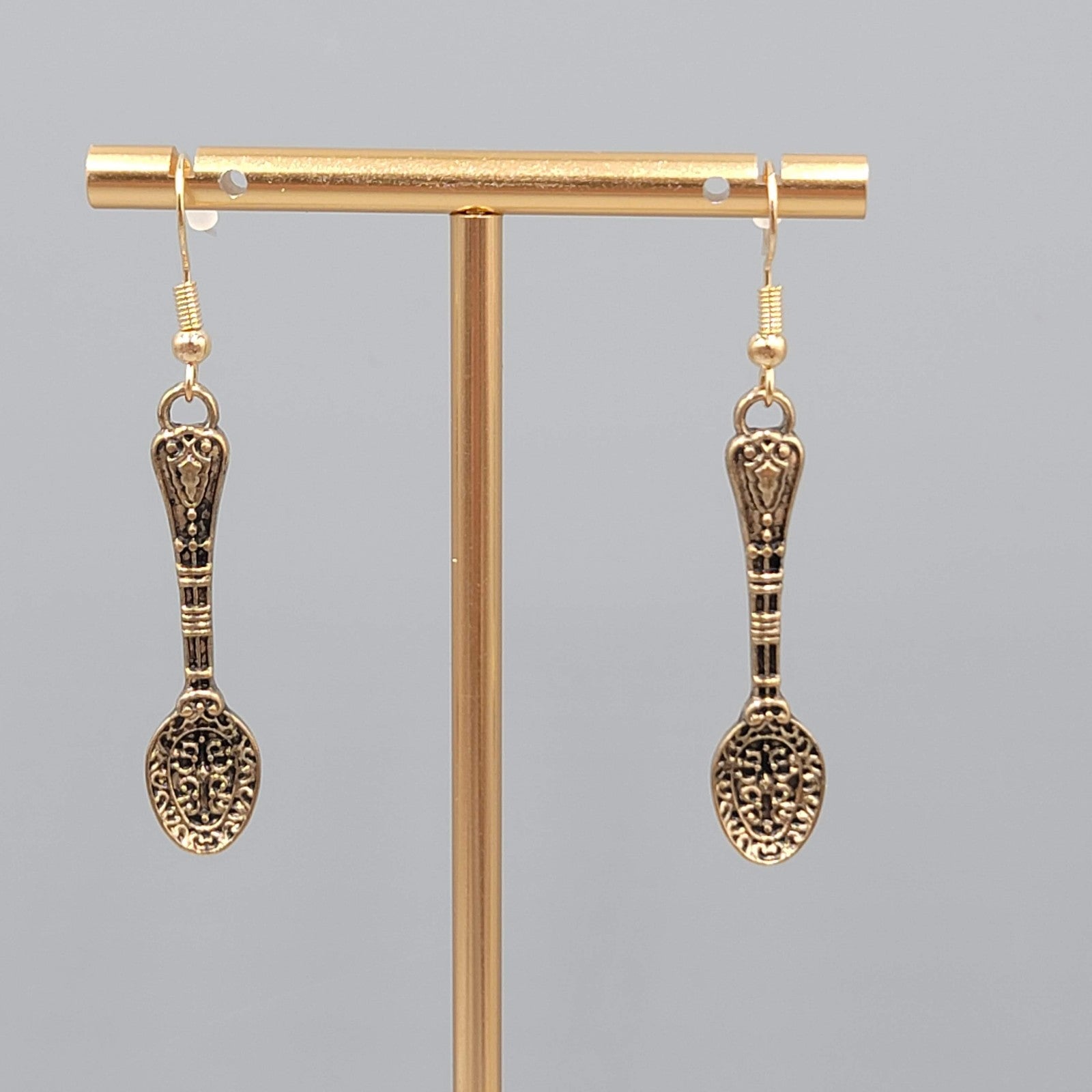 Ornate Spoon Pierced Earrings Dangled Antiqued Gold Tone Embossed 1.5"