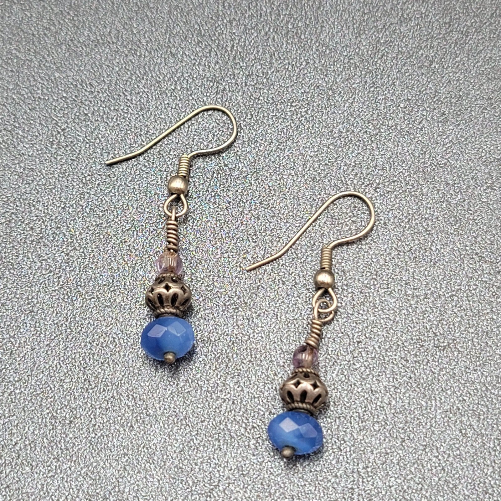Pierced Earrings Silver tone Blue Glass Faceted Bead Dangle 1"