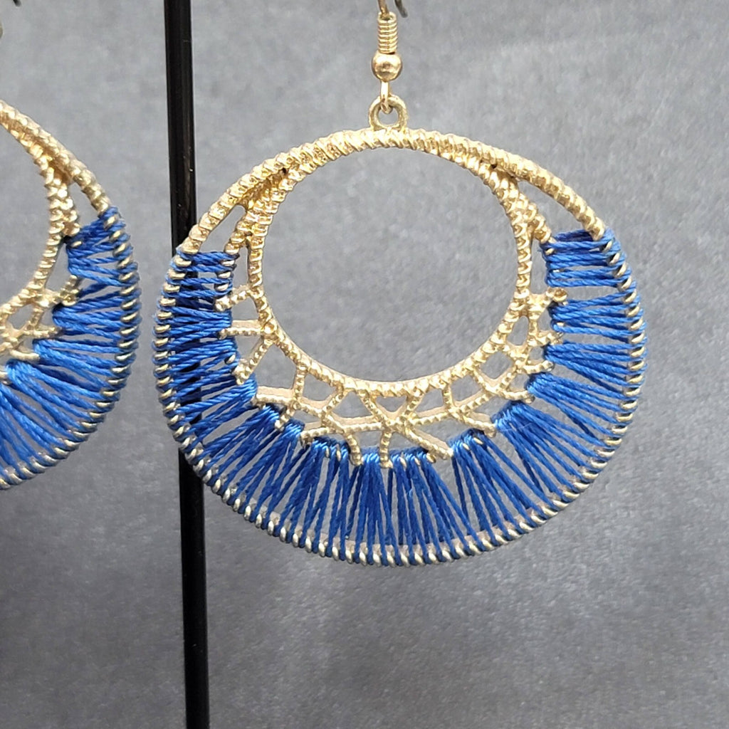 Pierced Earrings Gold tone Royal Blue String Art Dangle Hoops 1 7/8"