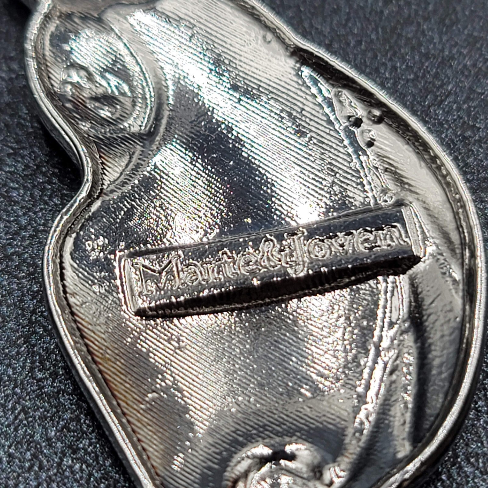 Marte and Joven Whimsical Enamel Cat Pendant Necklace Silver tone Ball Chain 26"