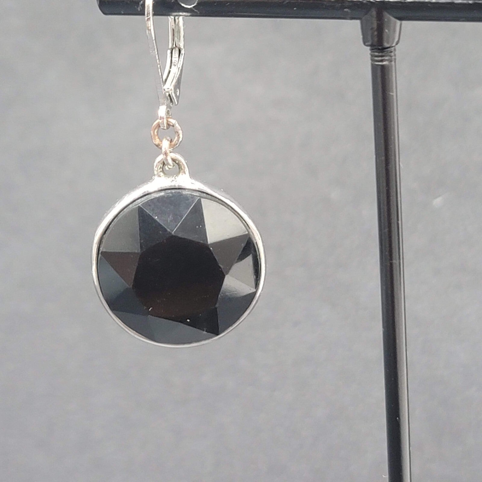 Pierced Earrings Silver tone Acrylic Black Faceted Dangle 1"