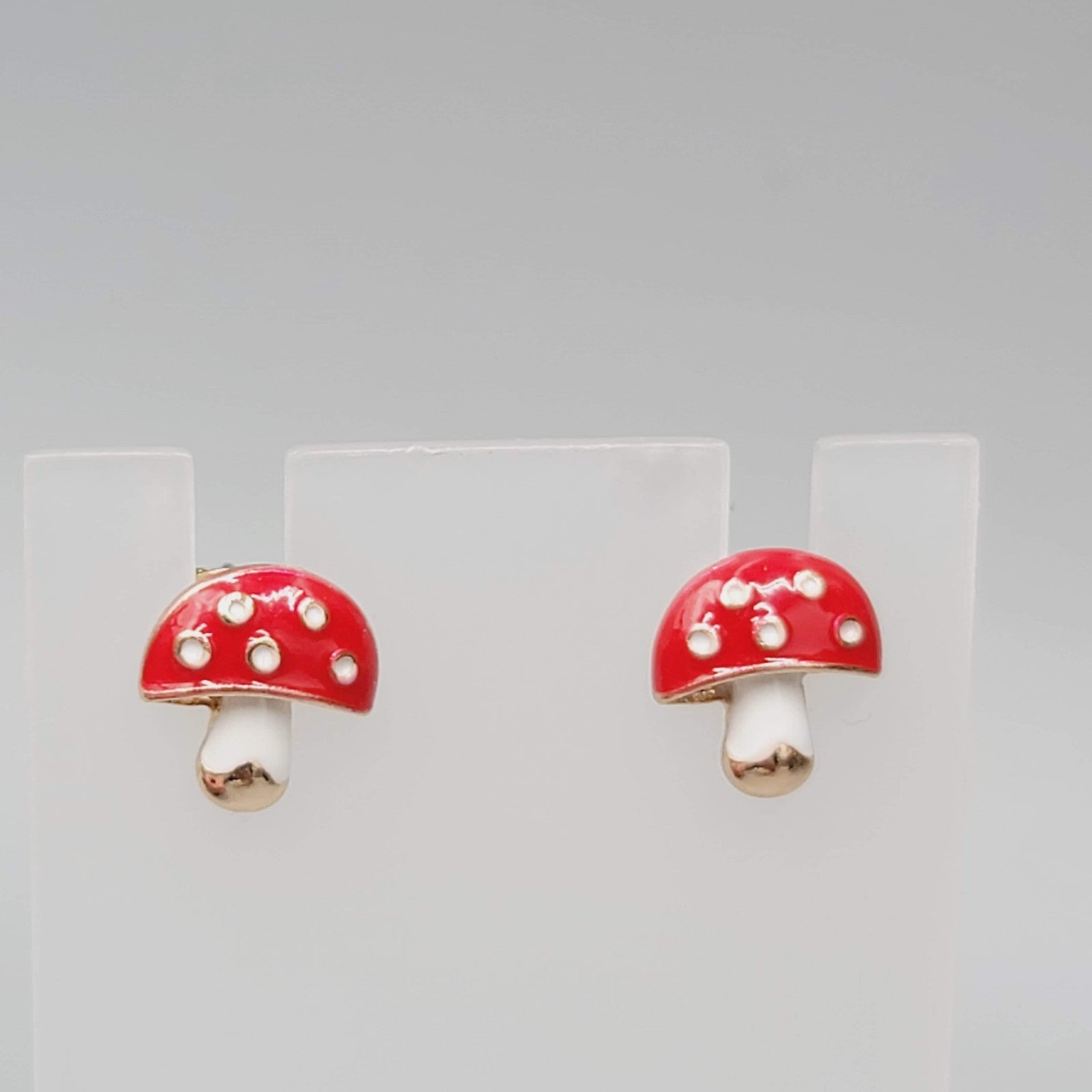 Mushroom Stud Pierced Earrings Enamel Red White Dots Gold tone 1/2"