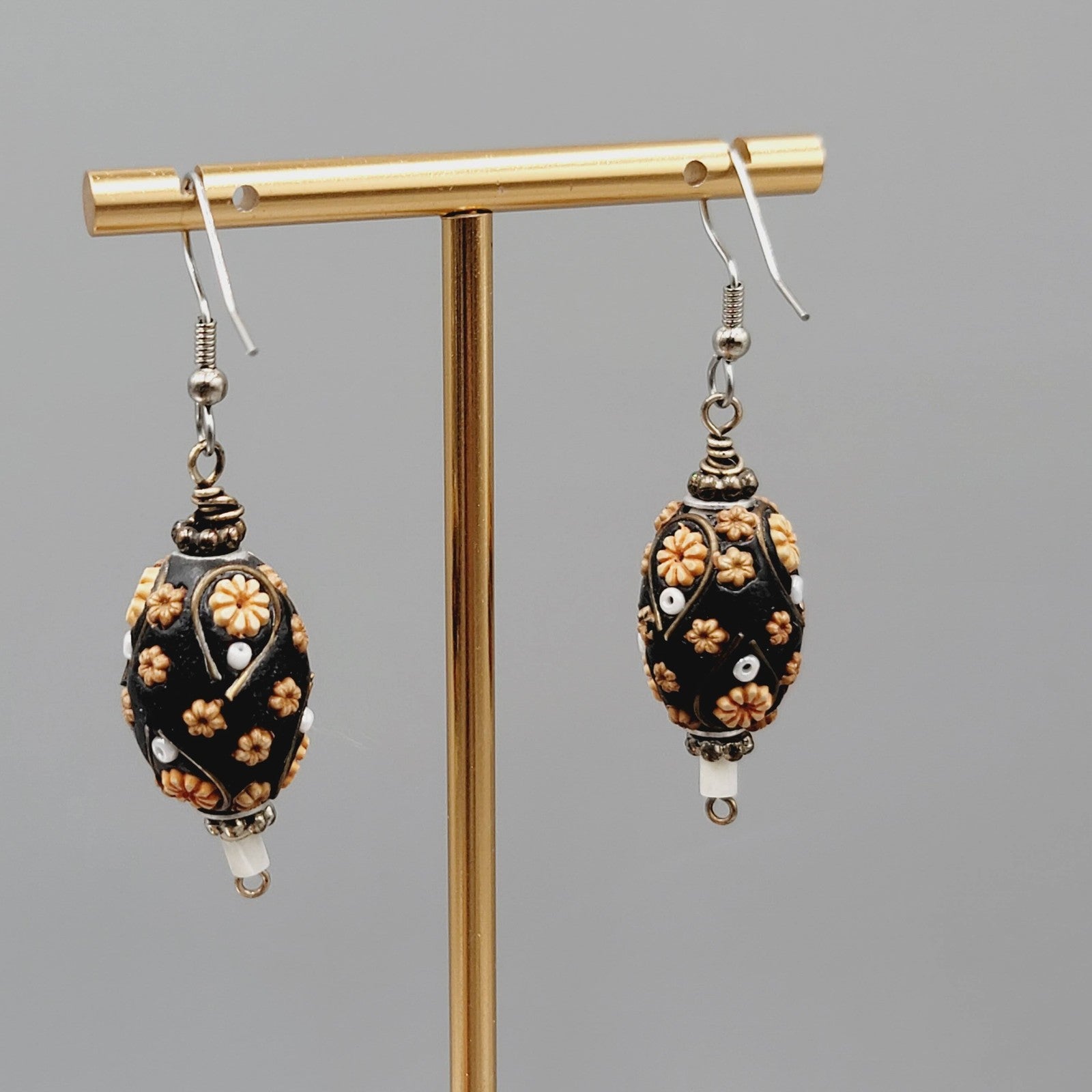 Handmade Floral Bead Pierced Earrings Boho Statement Dangle Silver tone 1.5"