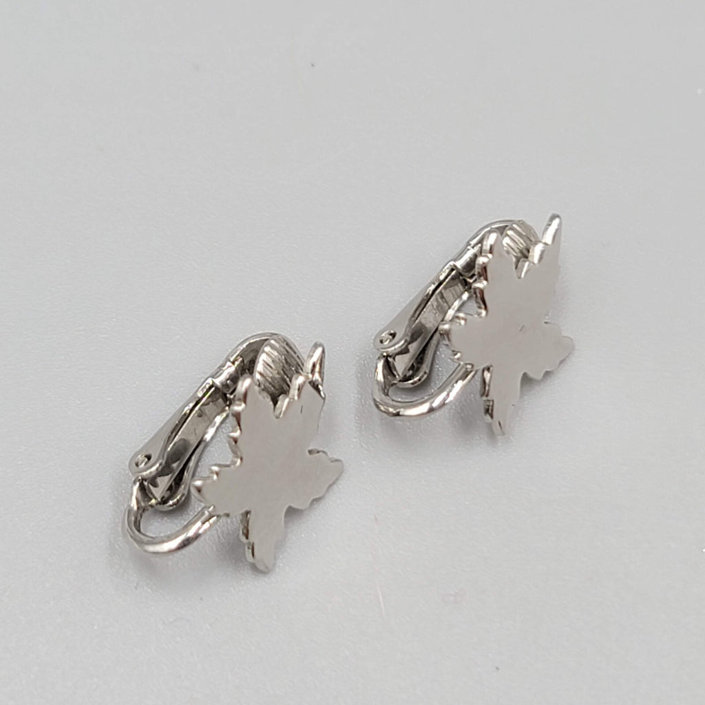 VintageMaple Clip on Earrings Silver tone Studs 1/2"