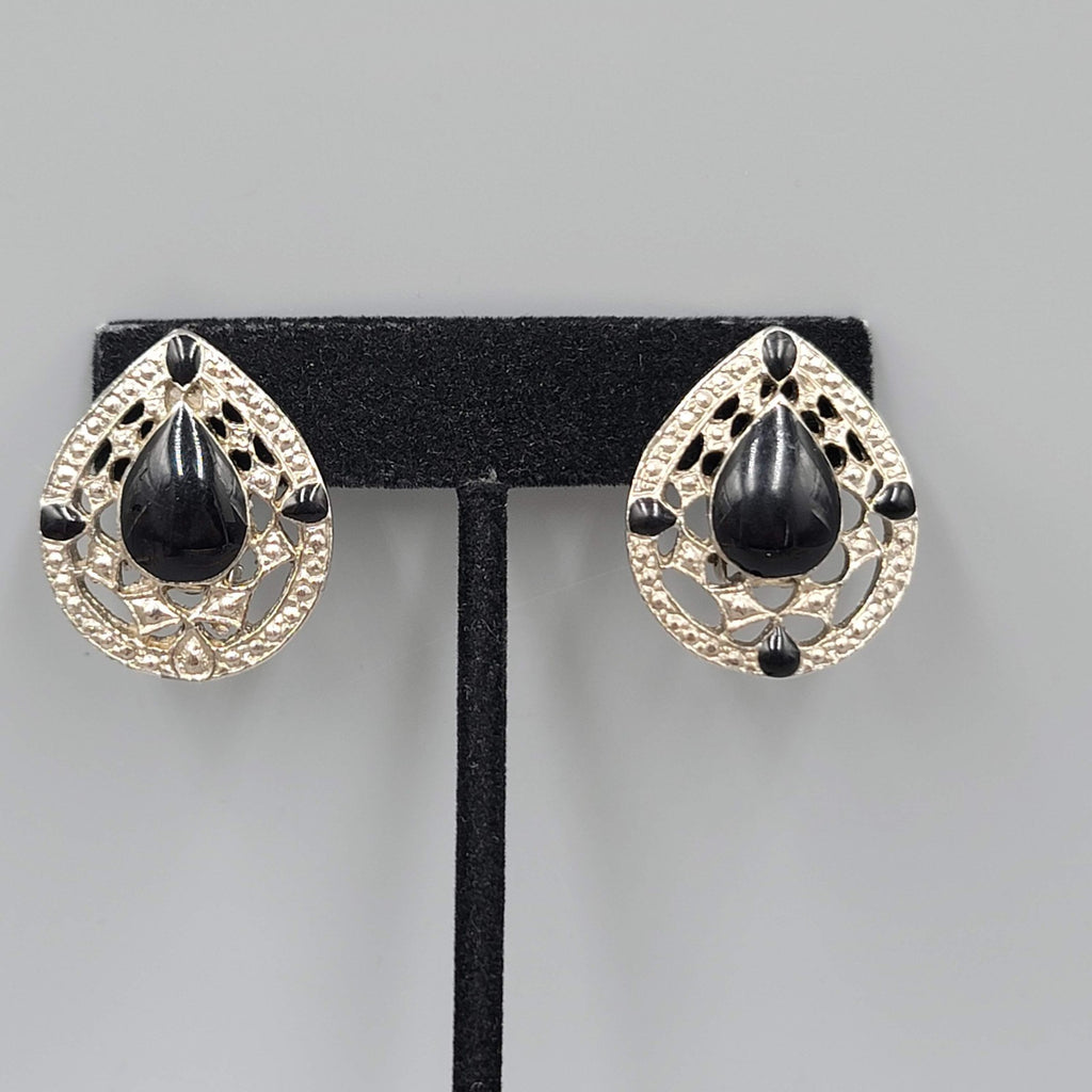 Vintage Teardrop Clip on Earrings Black Enamel Silver tone Drop 1 1/8"