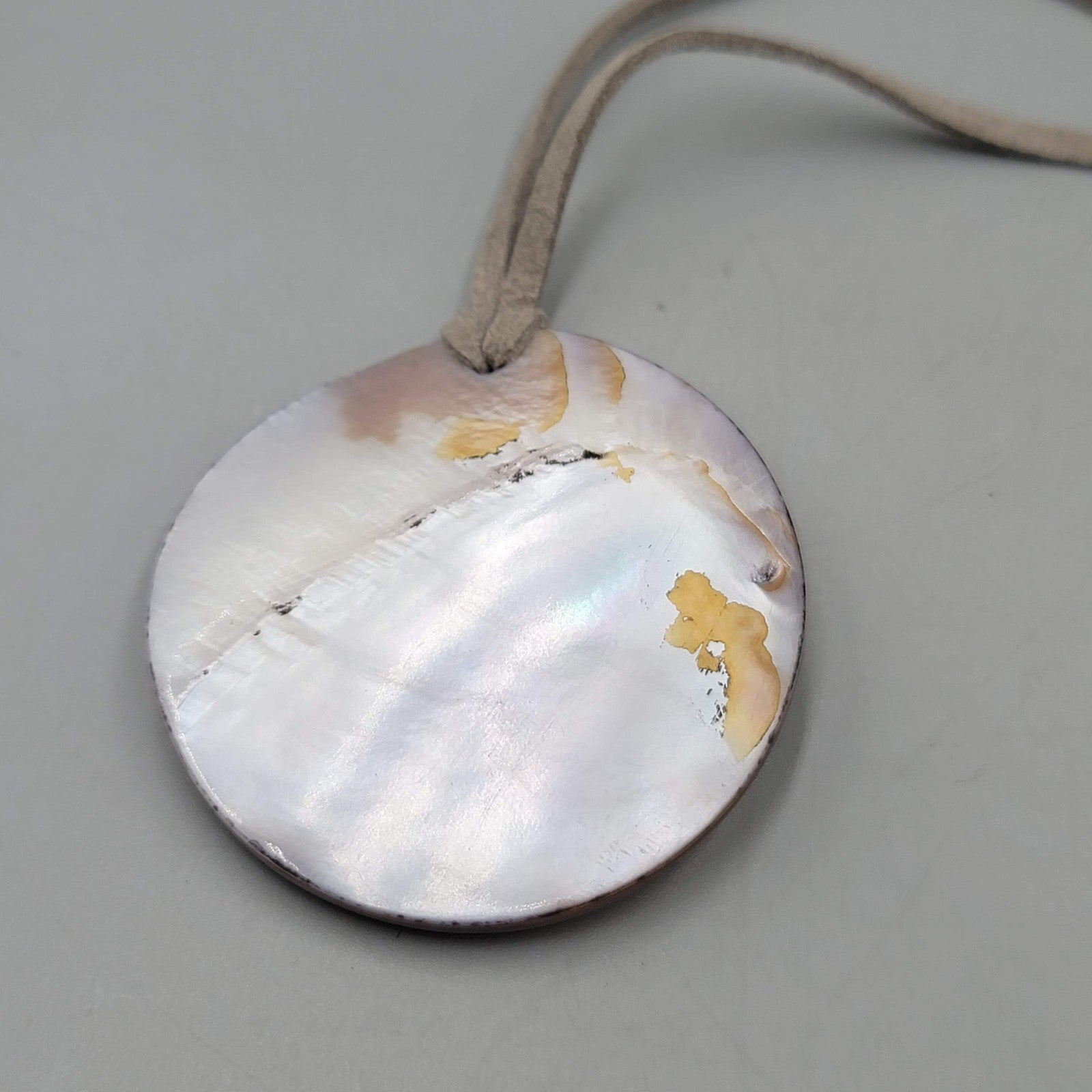 Round Shell Pendant Necklace Gray Leather Cord 16"