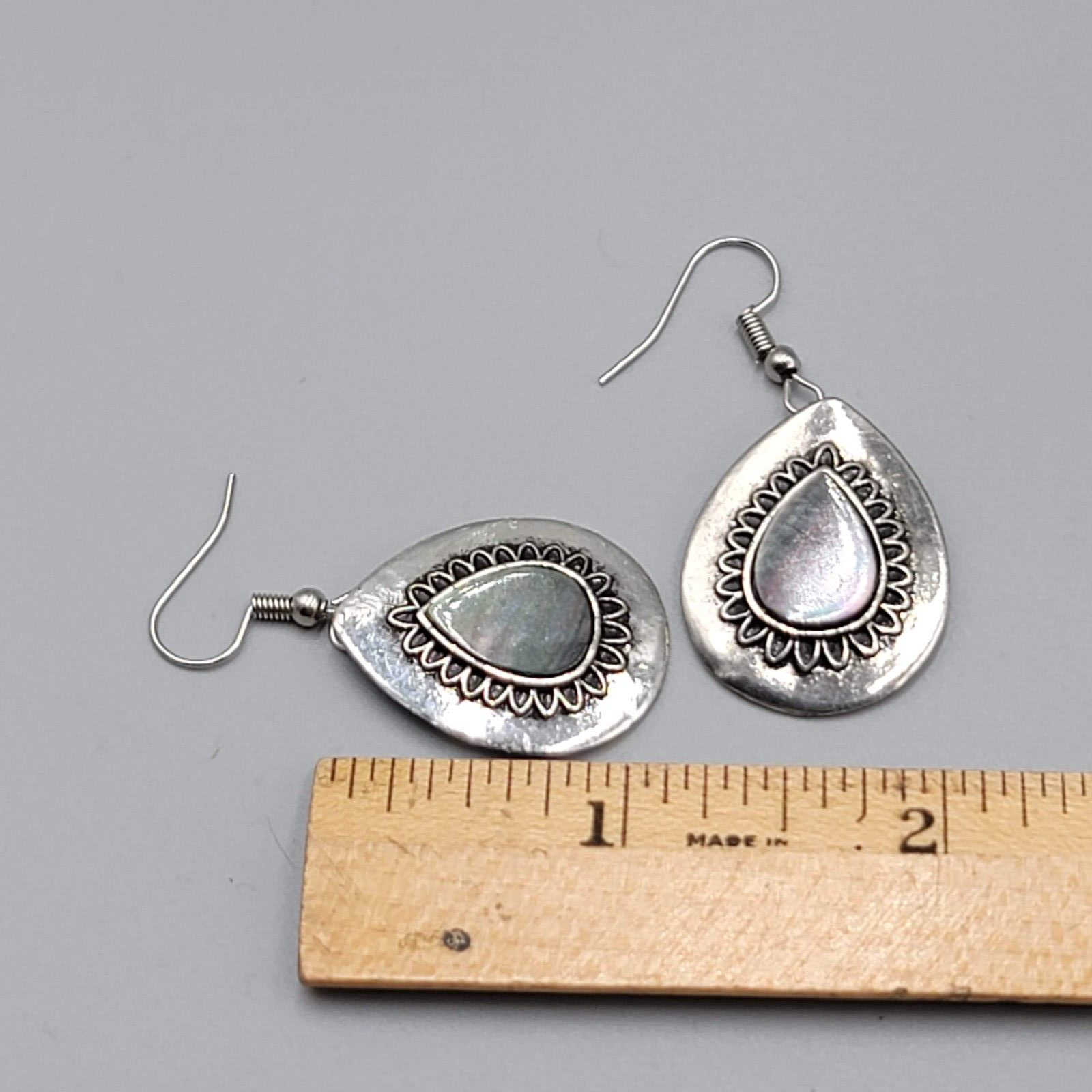 Abalone Pierced Earrings Silver tone Teardrop Dangle 1 1/8"