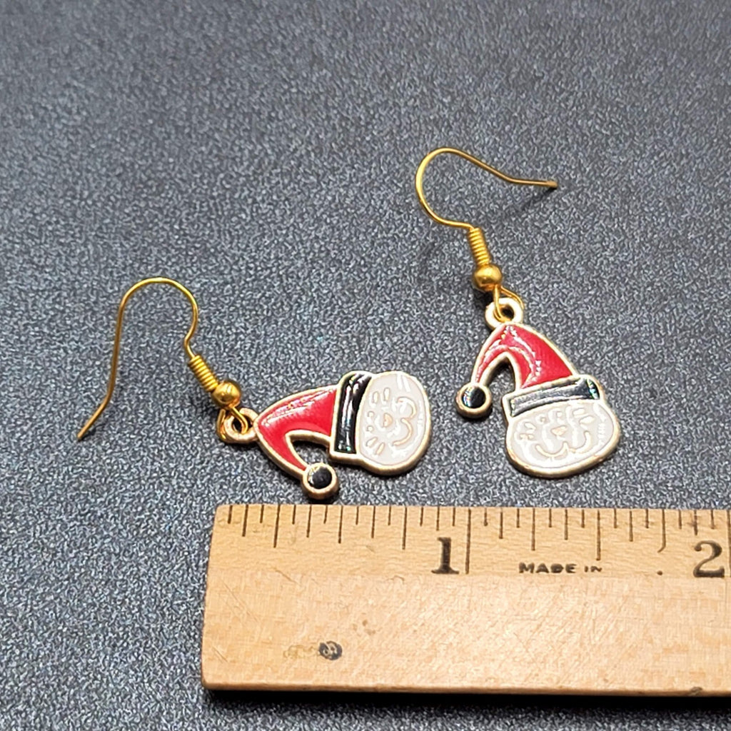 Christmas Kitty Cat Red Cap Pierced Earrings Gold tone Enamel Dangle 7/8"