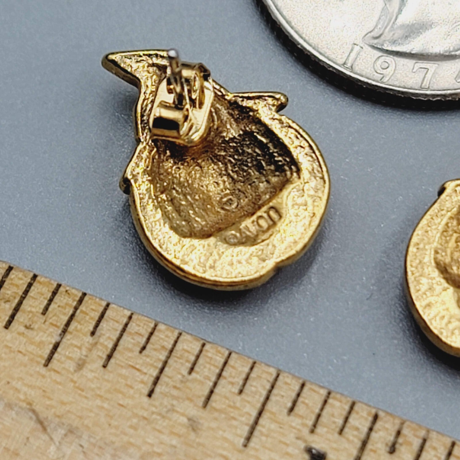 Avon Jack o Lantern Pierced Earrings Gold tone Orange Enamel Studs 5/8"