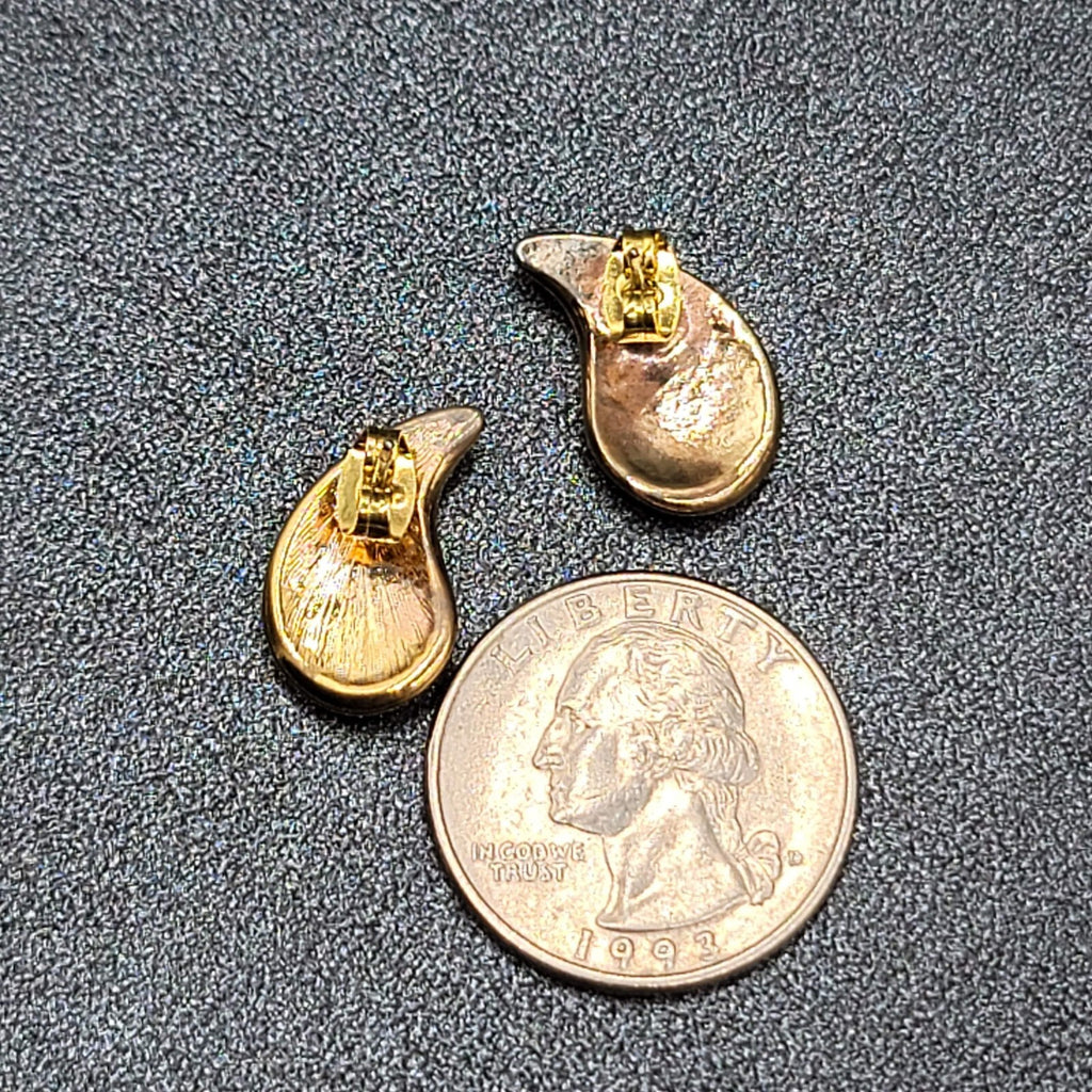 Vintage Pierced Earrings Gold tone PinkEnamel Teardrop Studs 3/4"