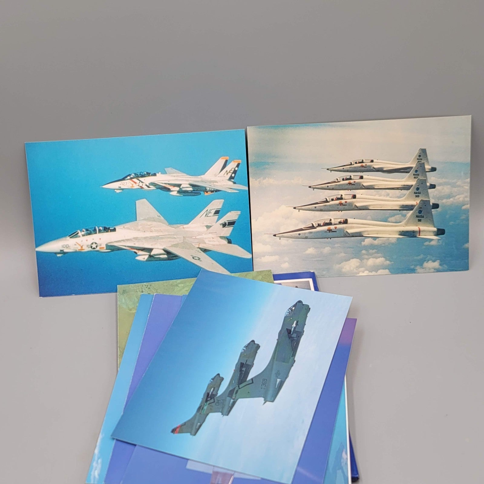 Jet Fighters National Air & Space Museum Smithsonian Set of 12 Postcards 1988