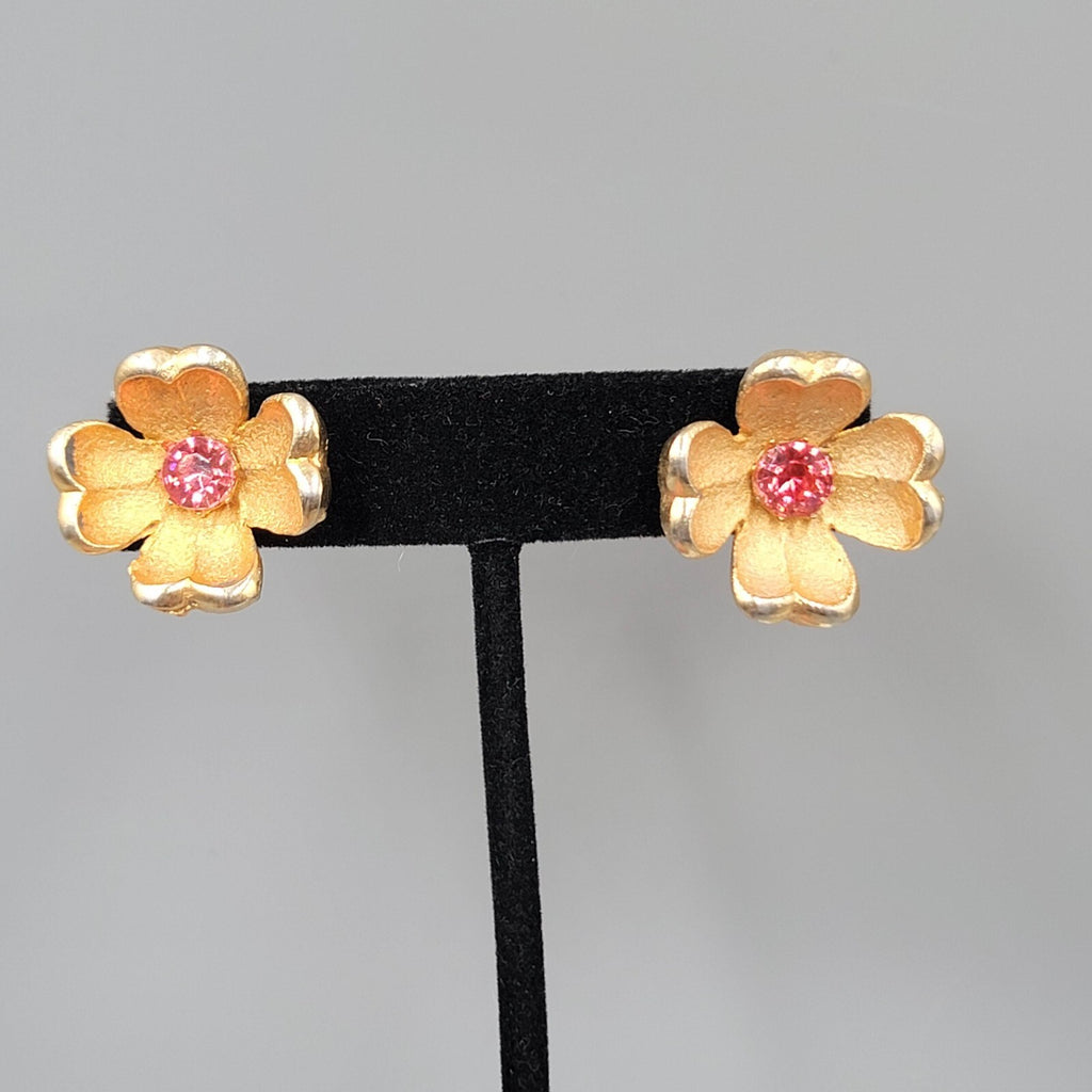 Vintage Flower Clip on Earrings Gold tone Pink Rhinestone Drop 7/8" Screw Back