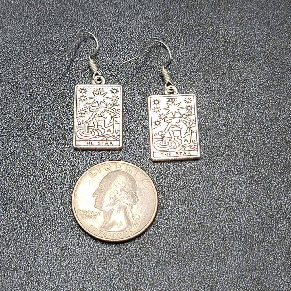 The STAR Tarot Card Pierced Earrings Silver tone 1"