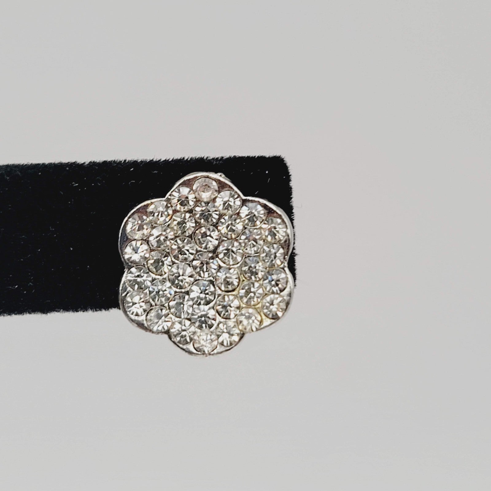 Vintage Rhinestone Flower Shape Clip on Earrings Silver tone 5/8 in