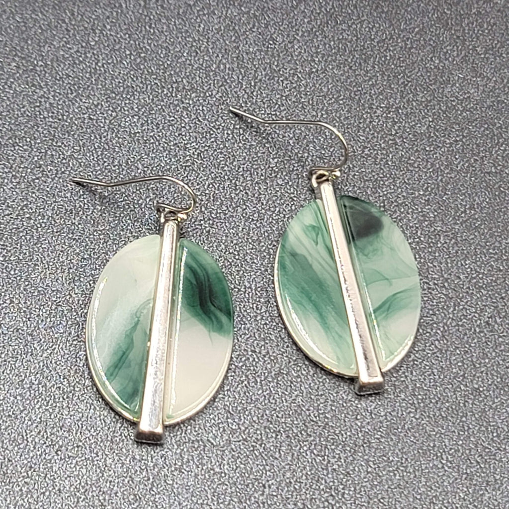 Pierced Earrings Silver tone Green White Resin Oval Dangle 1 3/8"