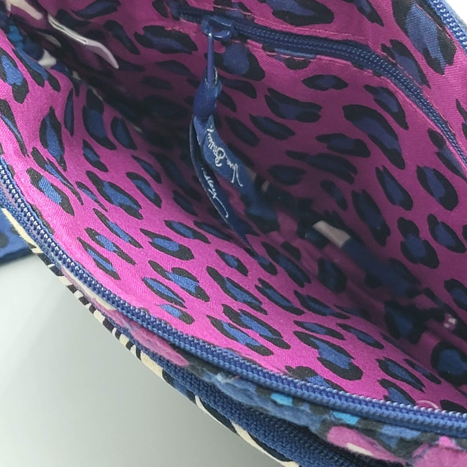 Vera Bradley Hipster Cross body African Violet Retired Pattern Blue Purple