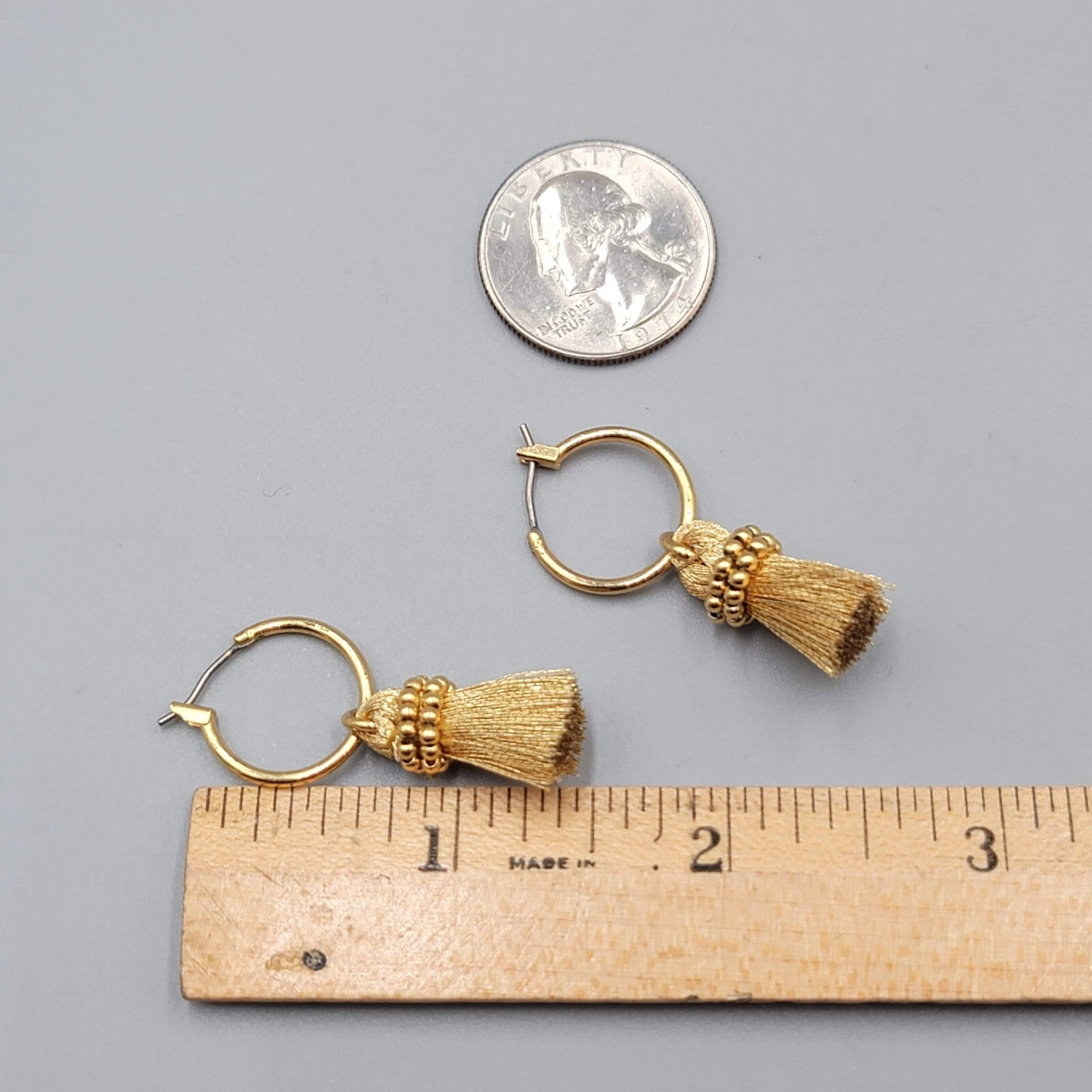 Pierced Earrings Gold tone Hoops Metallic Tassel Dangle 1.5"