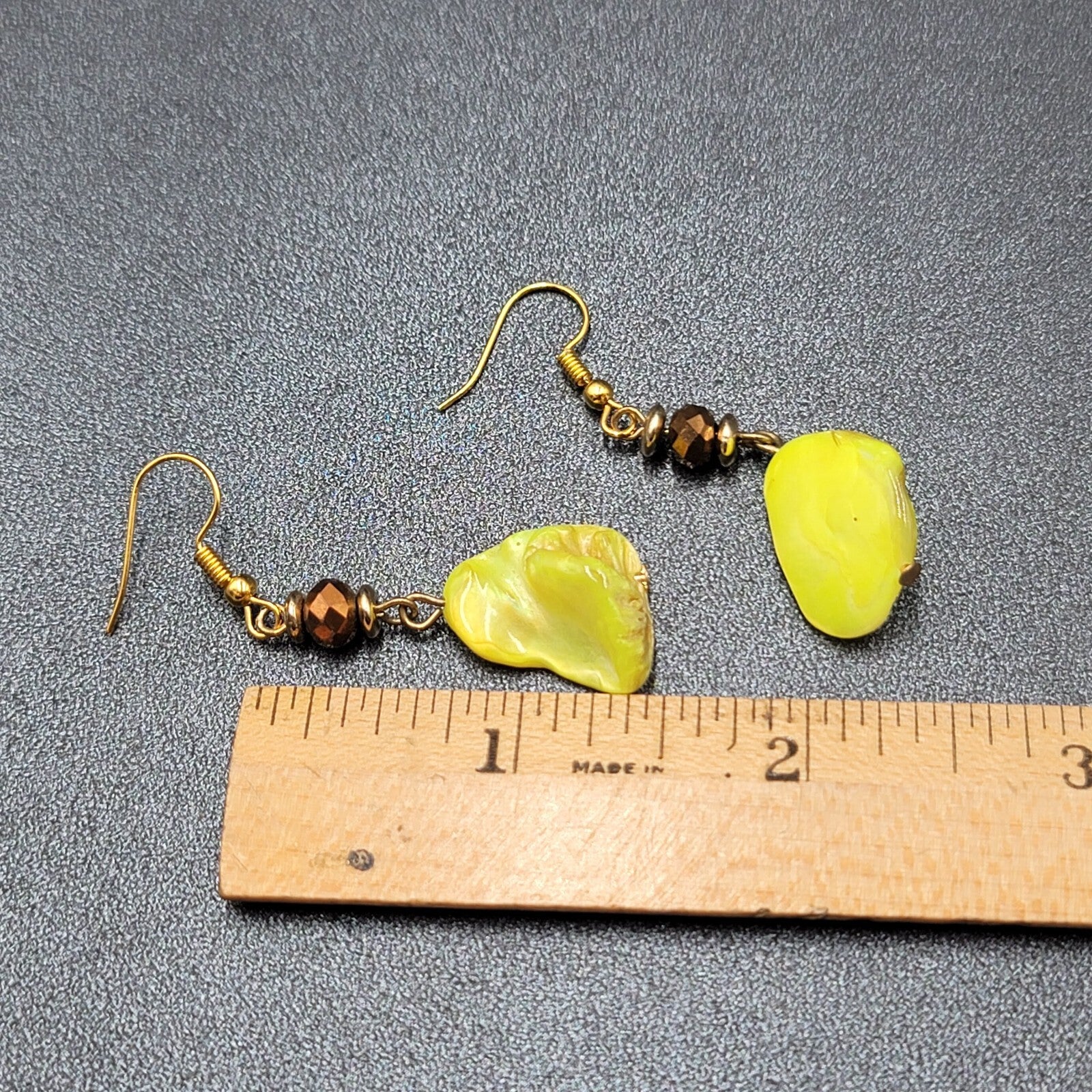 Pierced Earrings Gold tone Neon Yellow Shell Beaded Dangle 1.5"