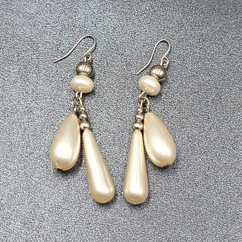 Pierced Earrings Silver tone White Teardrop Bead Dangle 2"
