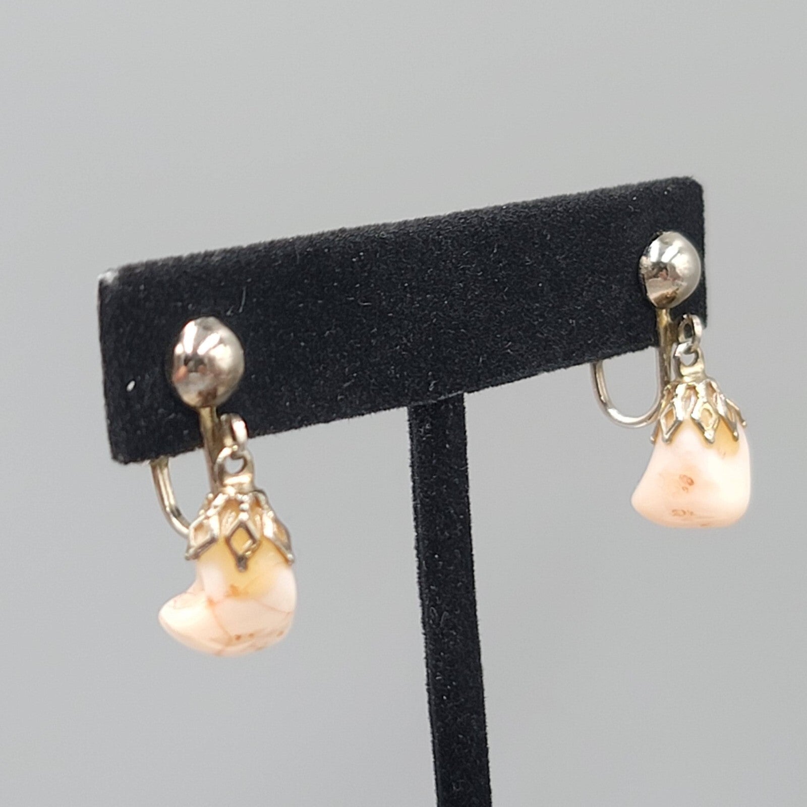 Vintage White Stone Nugget Dangle Clip on Earrings Silver tone 3/4"