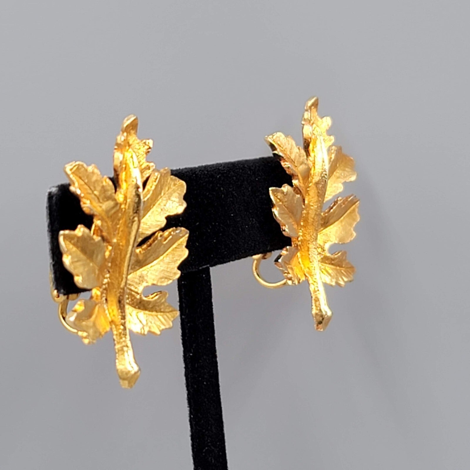 Vintage Gold Plated Leaf Clip on Earrings Leaves Drop 1 3/8"