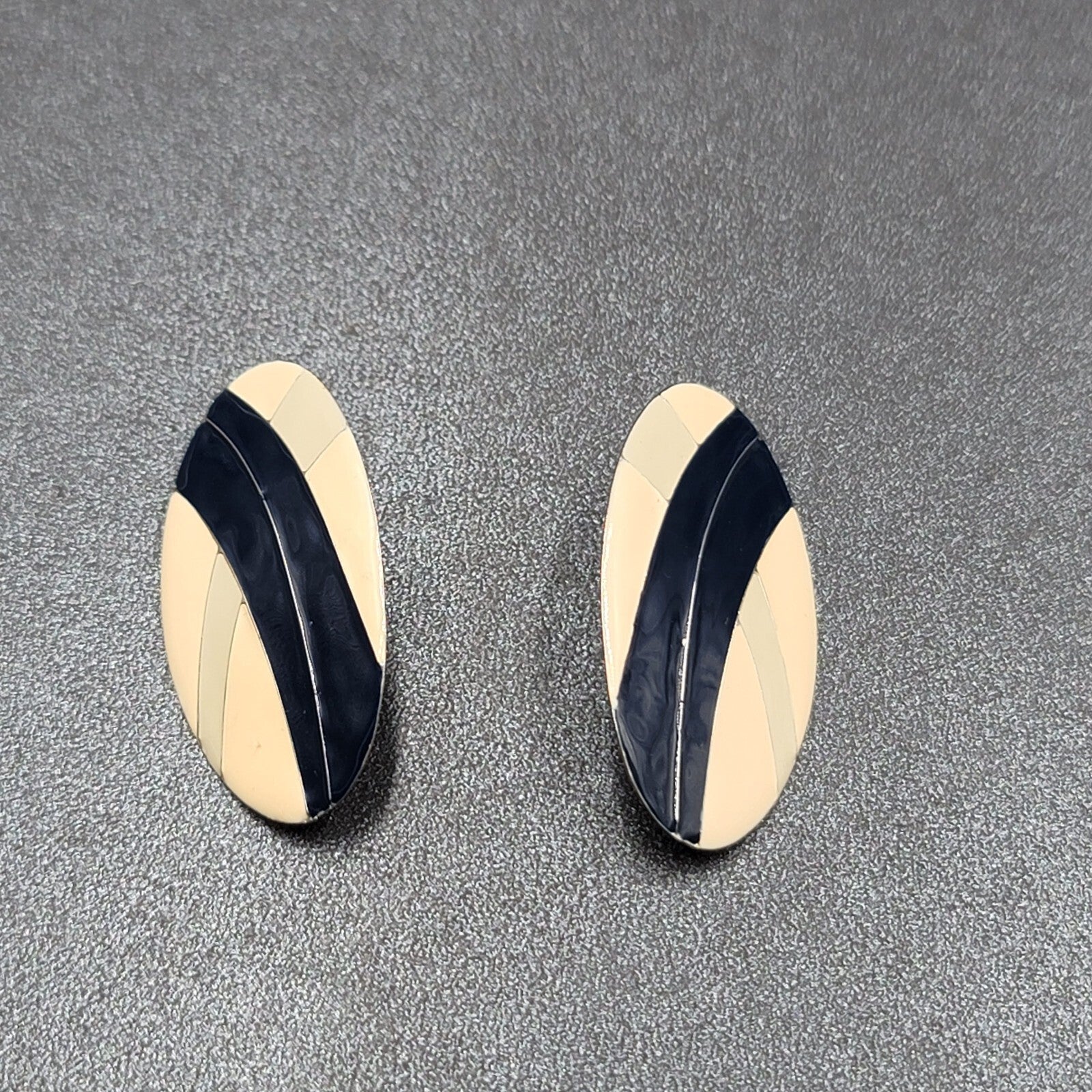 Vintage Pierced Earrings Tan Blue Oval Enamel Drop 1.5"