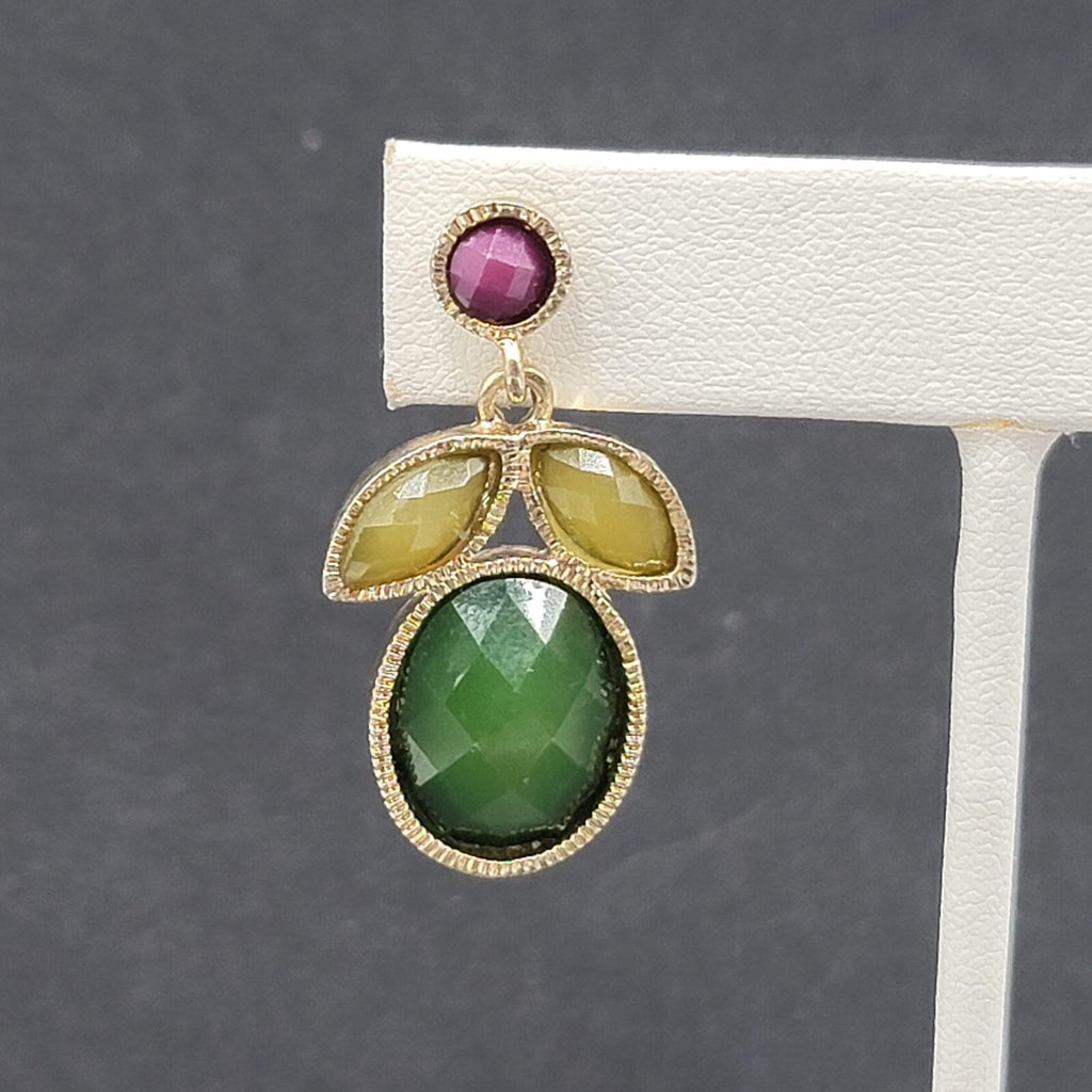Pierced Earrings Gold tone Faceted Multicolor Dangle Green Red Yellow 1.5"