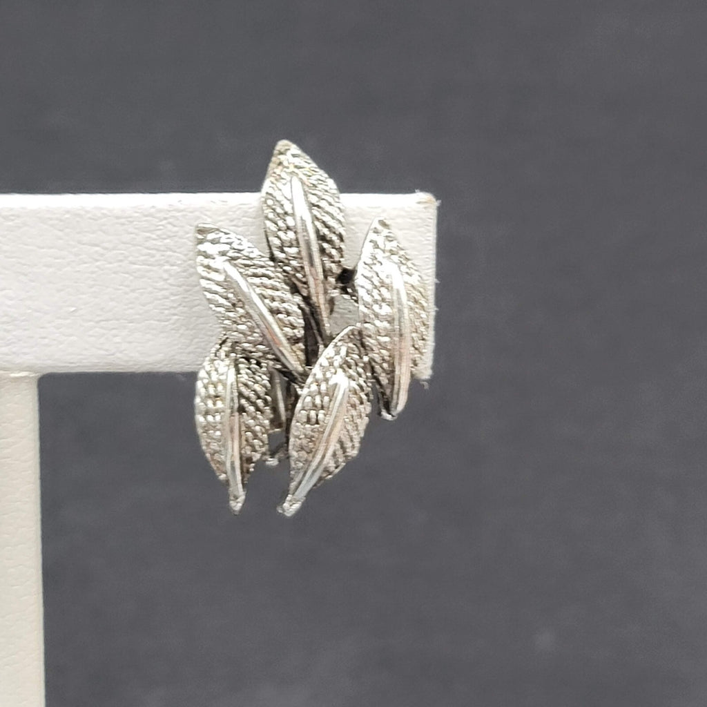 Vintage Clip on Earrings Silver tone 1 1/8" Textured Drop Leaves