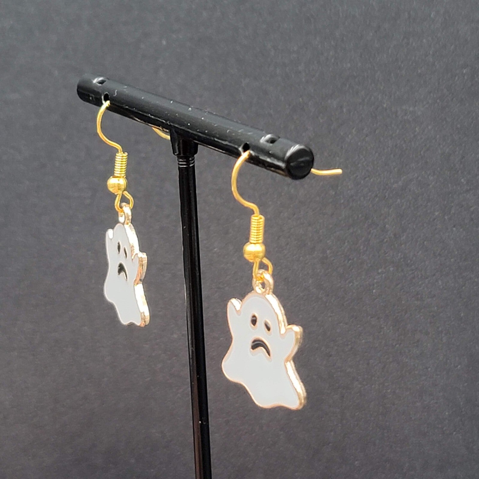 Halloween Sad Ghost Pierced Earrings Gold tone Gray Enamel Dangle 3/4"