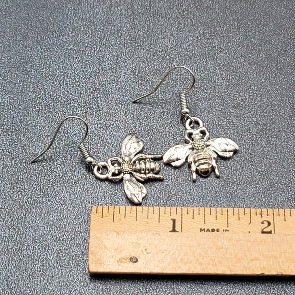 Flying Bee Pierced Earrings Silver tone Dangle 3/4"