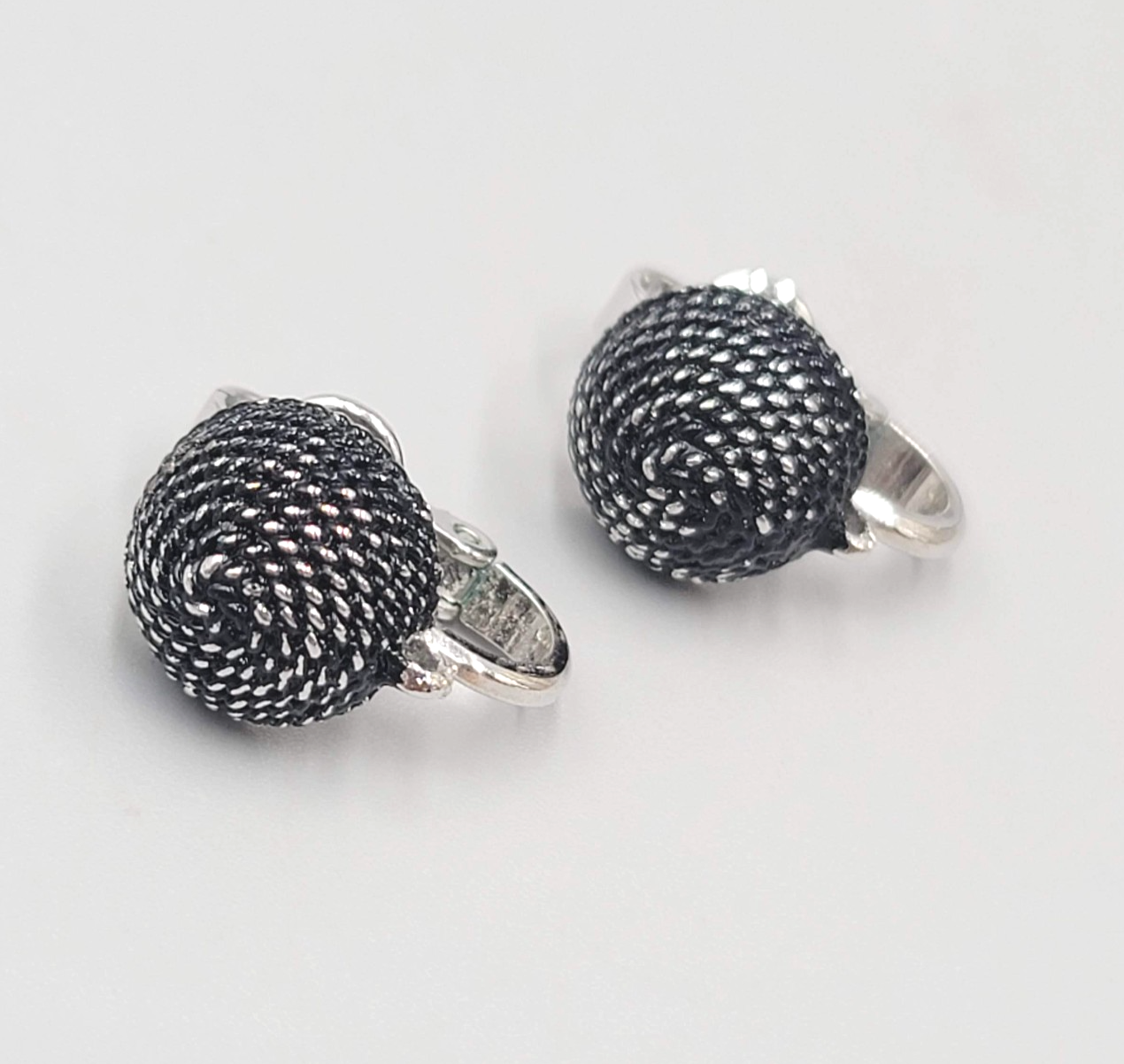 Vintage Trifari Black Stud Clip on Earrings Silver tone 1/2"