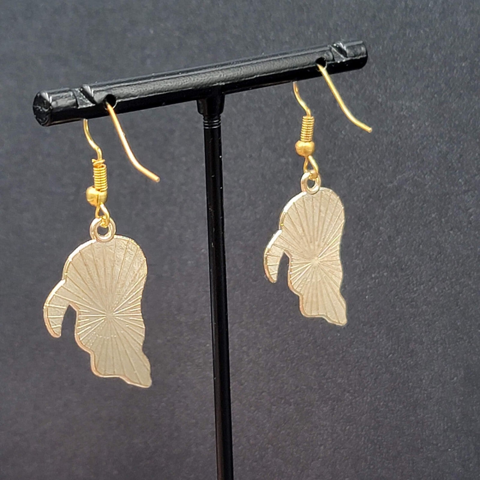 Halloween Grim Reaper Pierced Earrings Gold tone Enamel Dangle 1 1/8"
