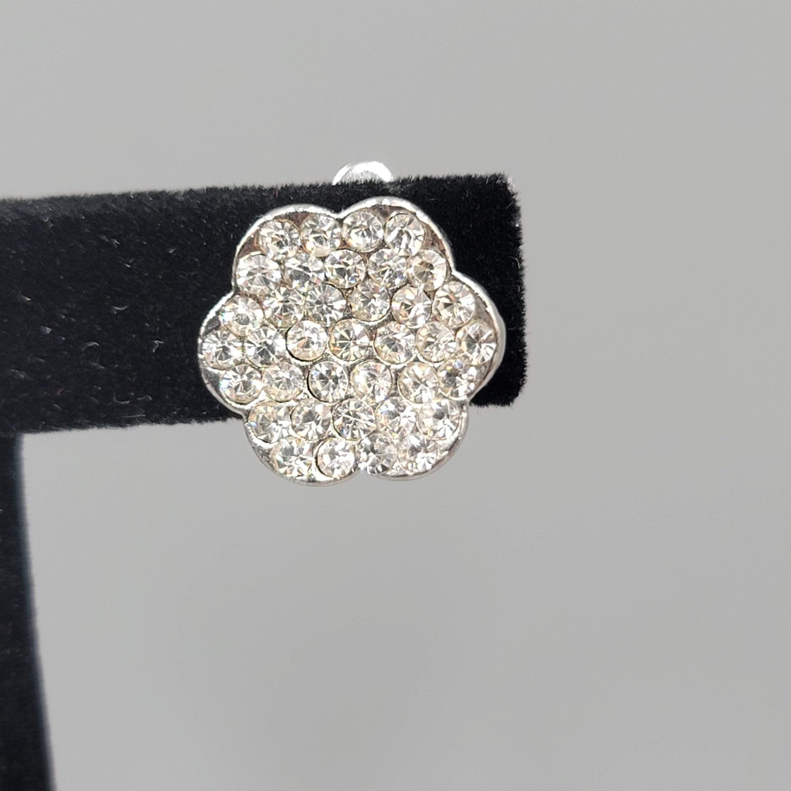 Vintage Rhinestone Stud Clip on Earrings Silver tone 5/8 in