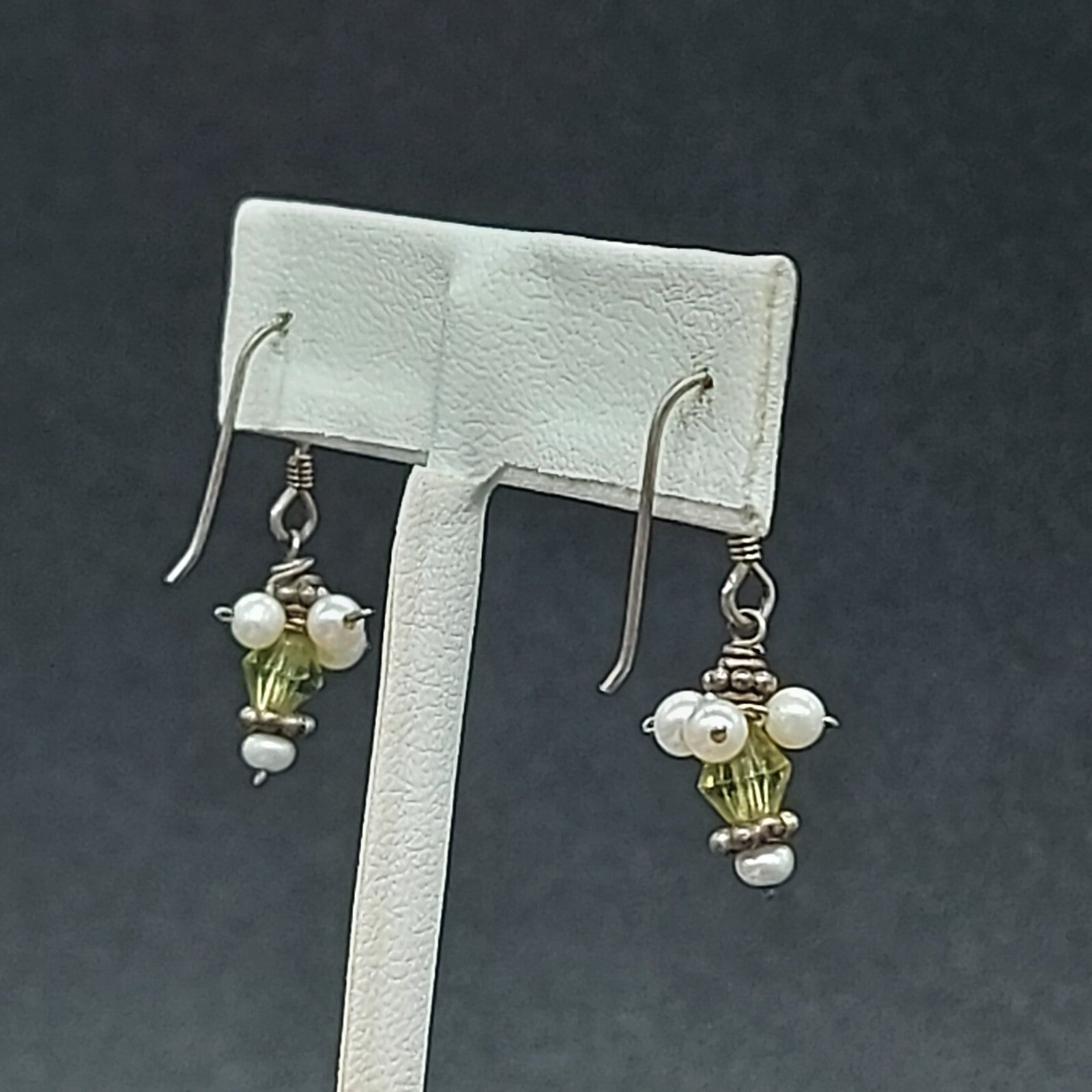 Pierced Earrings Silver tone White and Yellow Glass Beaded Dangle 1/2"