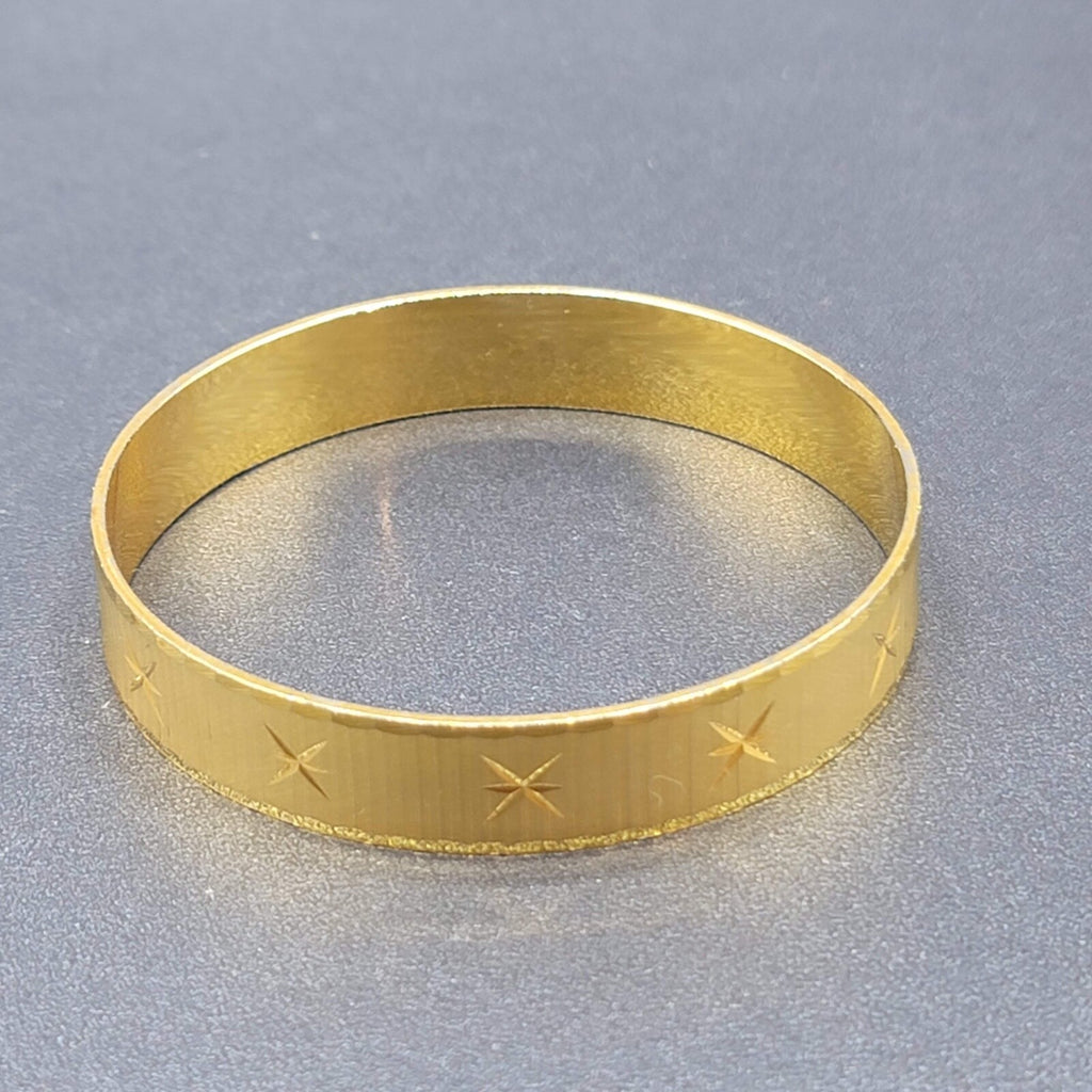 Vintage Bangle Bracelet Gold Plated Star Etch Design 8" x 1/2"