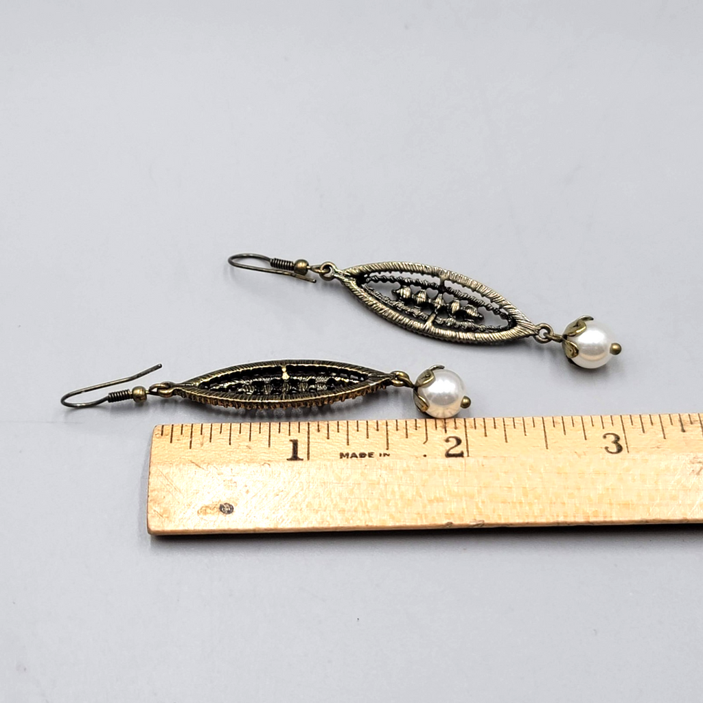 Faux Pearl Rhinestone Long Pierced Earrings Bronze tone Dangle 2 in