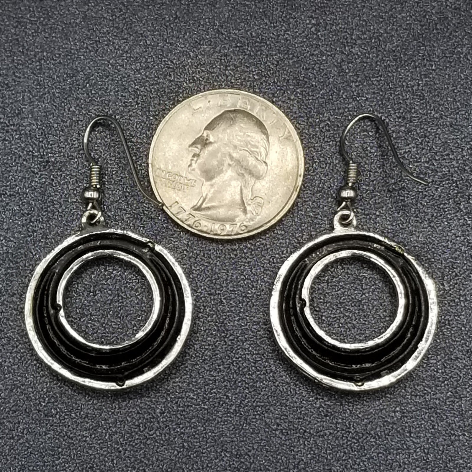 Pierced Earrings Silver tone Black Acrylic Geometric Ring Statement Dangle 1"