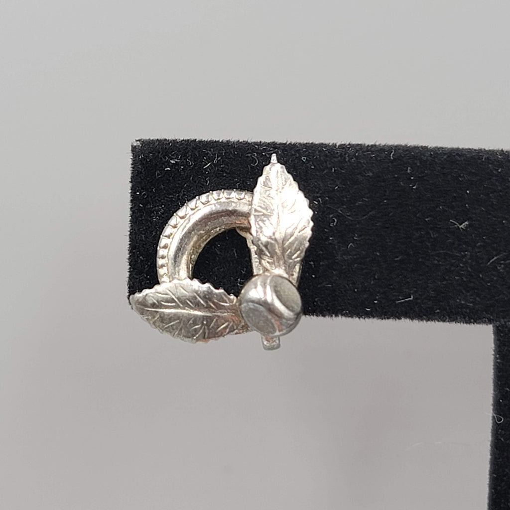 Vintage Stud Clip on Earrings Screw Back Silver tone 5/8"