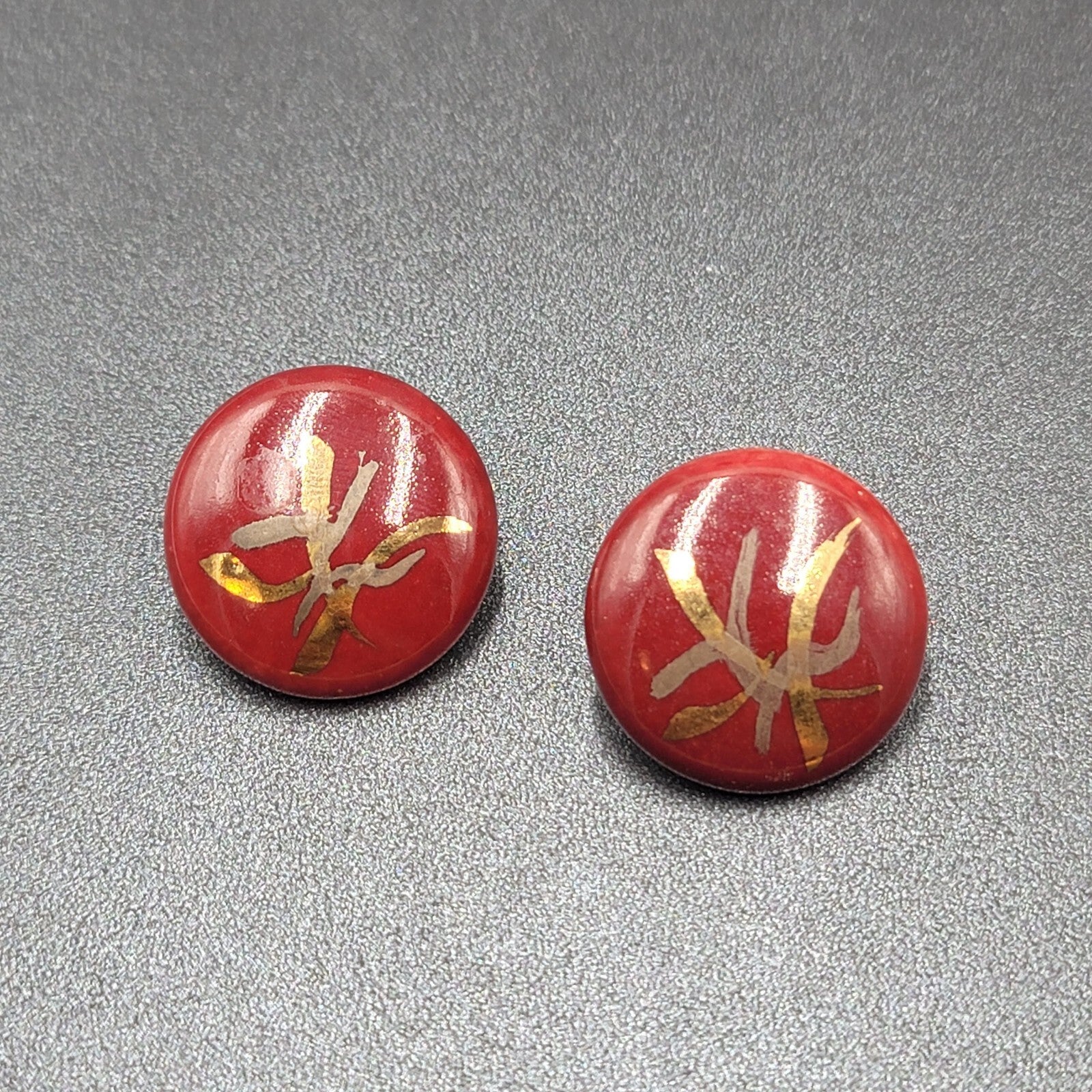 Vintage Pierced Earrings Red Hand Painted Round Pottery Drop  1"