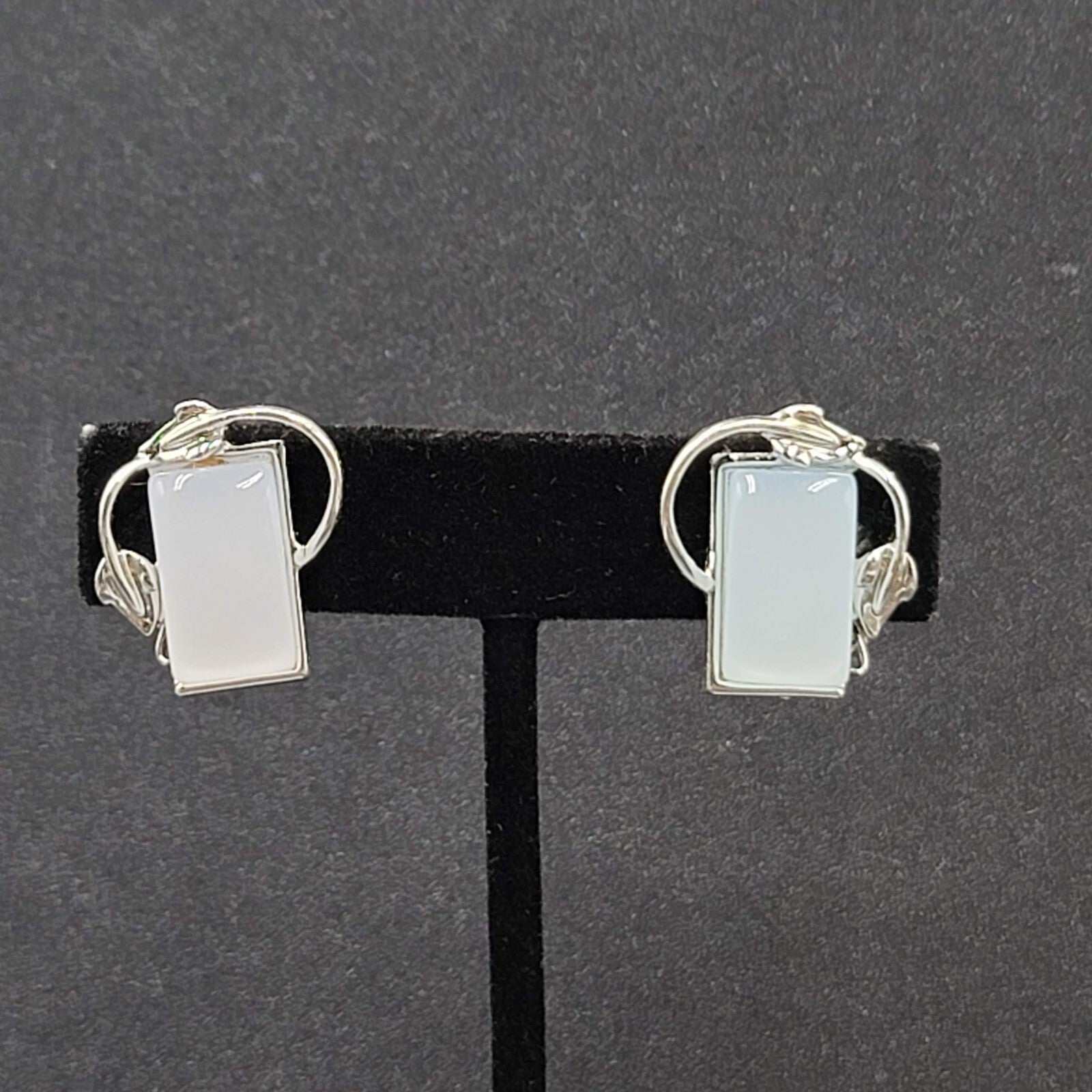 Vintage Clip on Earrings Silver tone Blue Lucite Thermoset Rectangle 7/8"